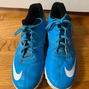 Nike Turf Shoes | women’s size: 8